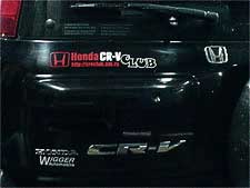 Honda CR-V с наклейкой автоклуба